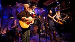 An interview with musician/composer Robert Holmes An interview with musician/composer Robert Holmes